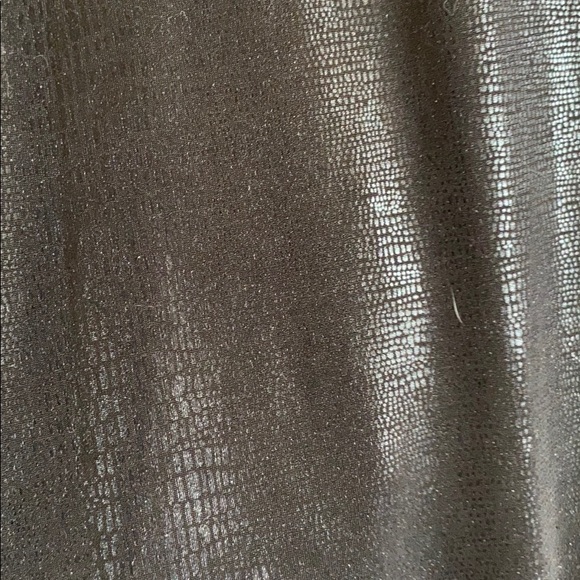 Faux leather leggings - Picture 2 of 4